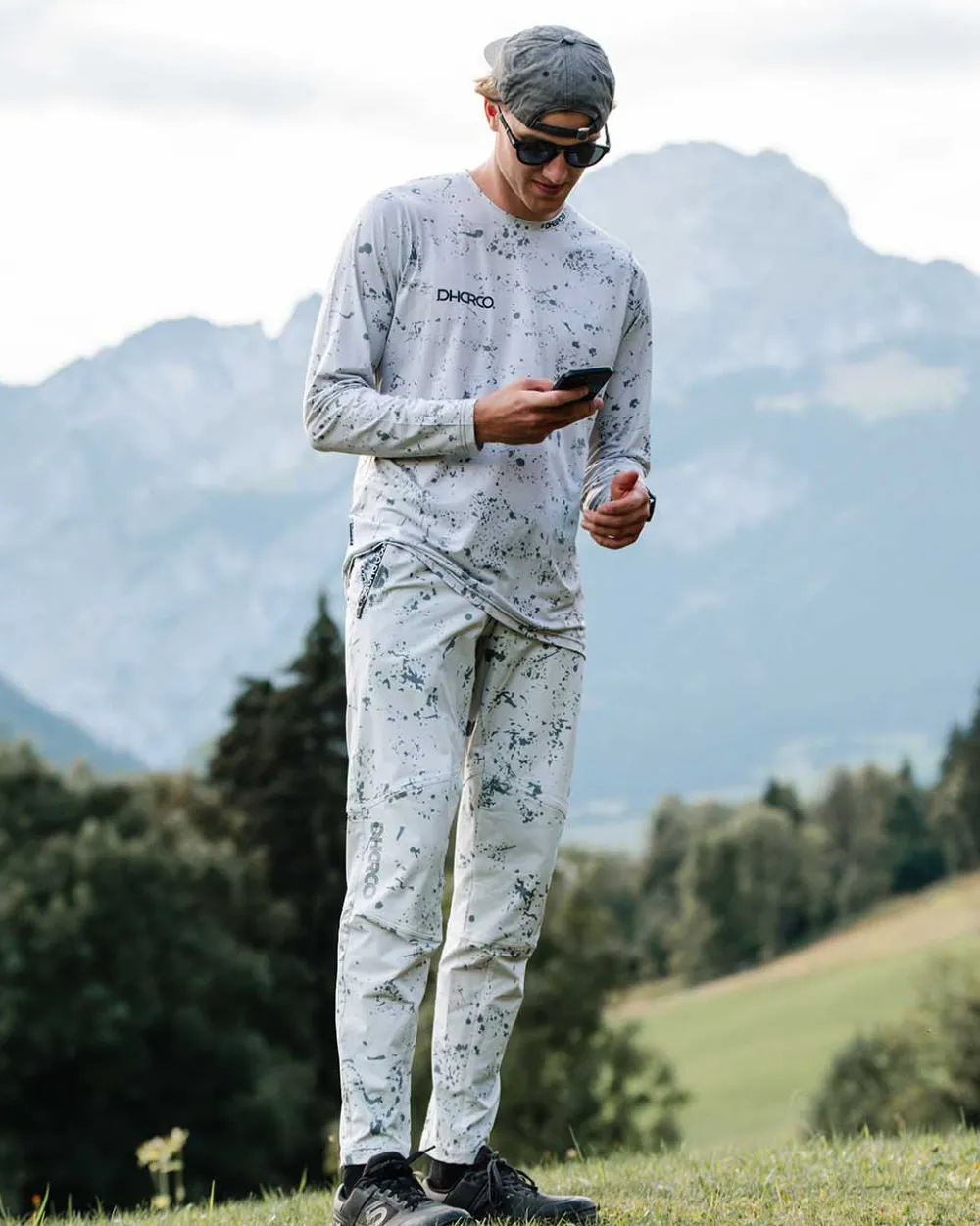 DHaRCO Bottoms*Mens Gravity Pants | Cookies and Cream