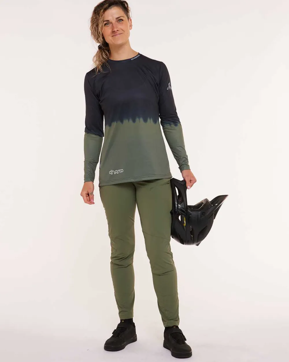 DHaRCO Bottoms*Womens Gravity Pants | Gorilla Green