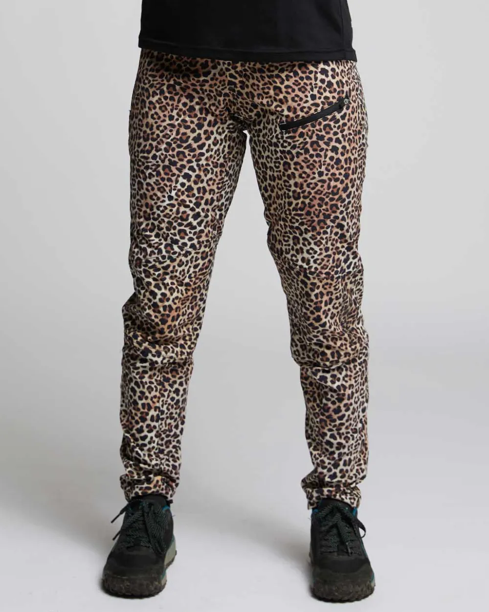 DHaRCO Bottoms*Womens Gravity Pants | Leopard