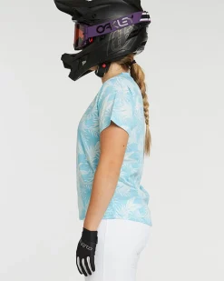 DHaRCO Tops*Womens Tech Tee | Californication