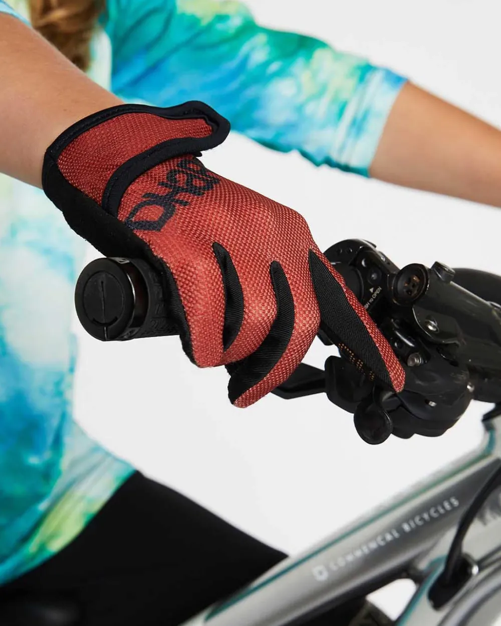 DHaRCO Gloves*Youth Gloves | Clay