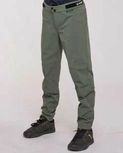 DHaRCO Bottoms*Youth Gravity Pants | Gorilla Green